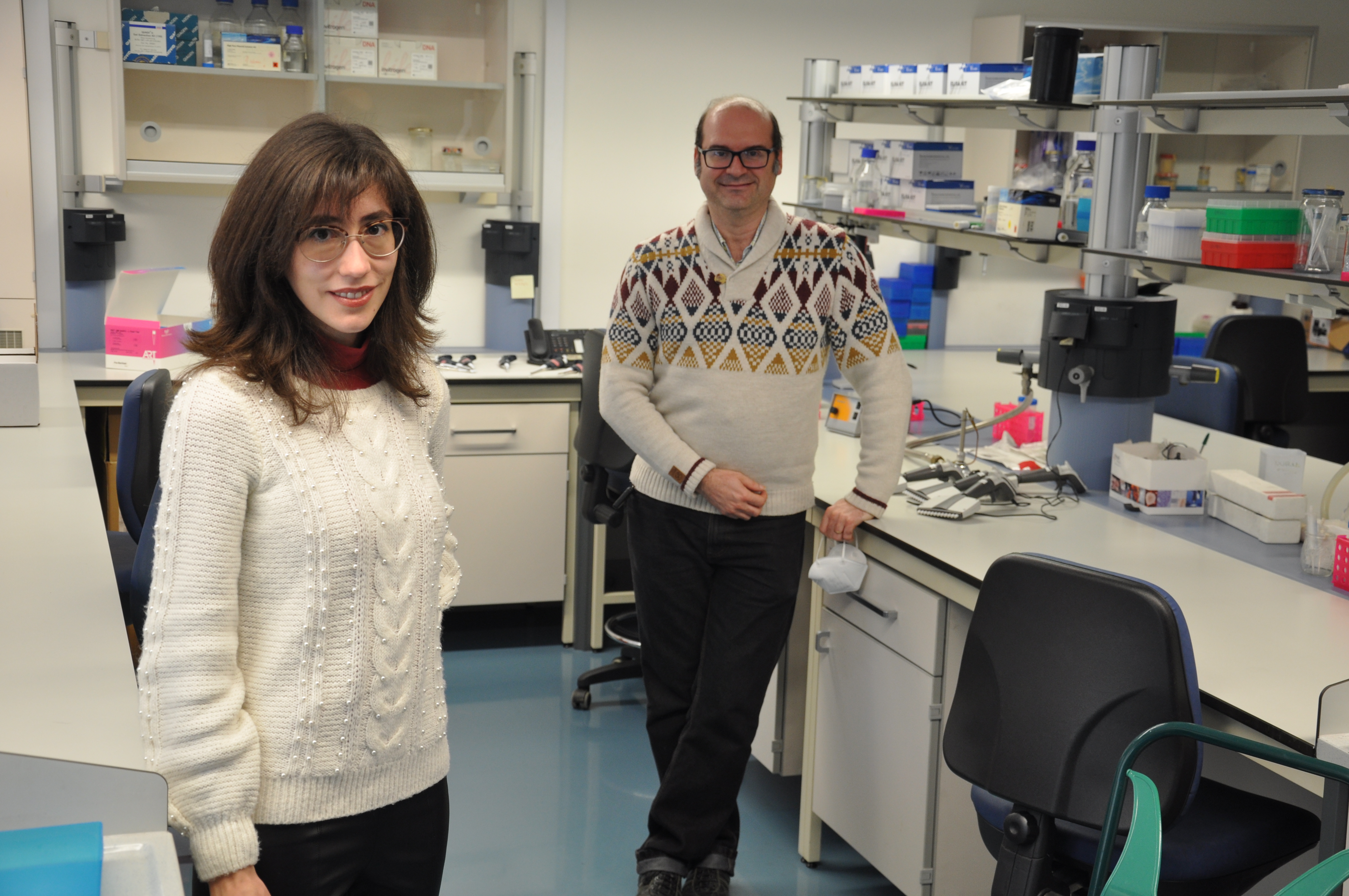 Analizan la relación entre las bacterias intestinales y el cáncer de colon en pacientes con síndrome de Lynch